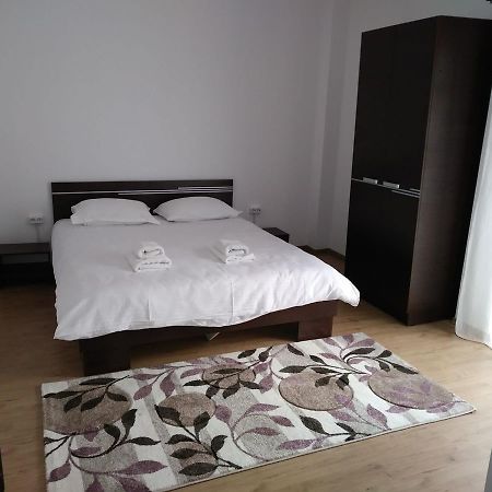 Alexys Residence 4 Iasi Buitenkant foto