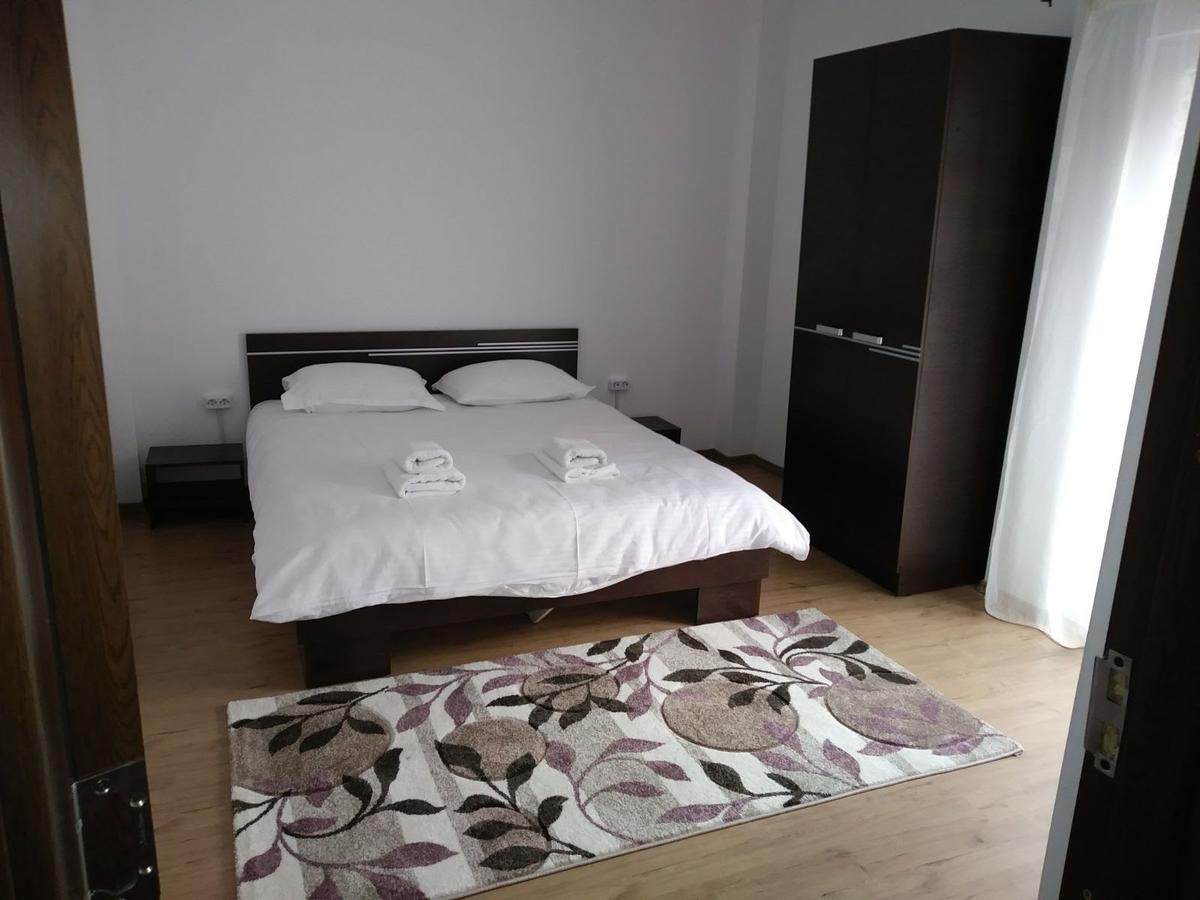 Alexys Residence 4 Iasi Buitenkant foto